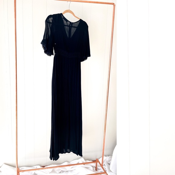 NEW! Dex Maxi Embroidered Dress - Picture 9 of 9